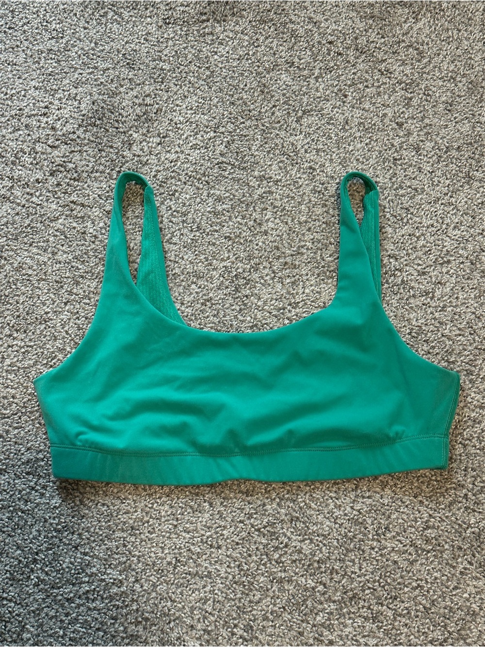 Vuori Green Scoop Neck Sports Bra